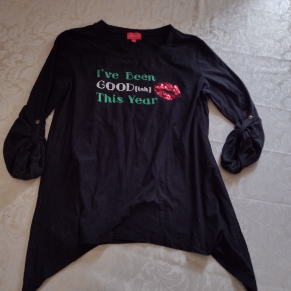 Joyland Christmas Themed Shirt - Picture 1 of 5